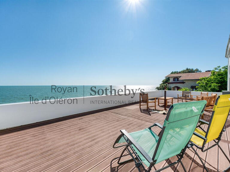 Maison Saint-Palais-sur-Mer - 6 chambres - 307m²