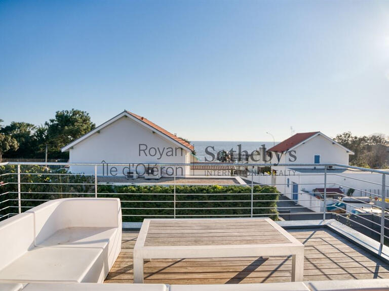 Maison Saint-Palais-sur-Mer - 4 chambres - 263m²