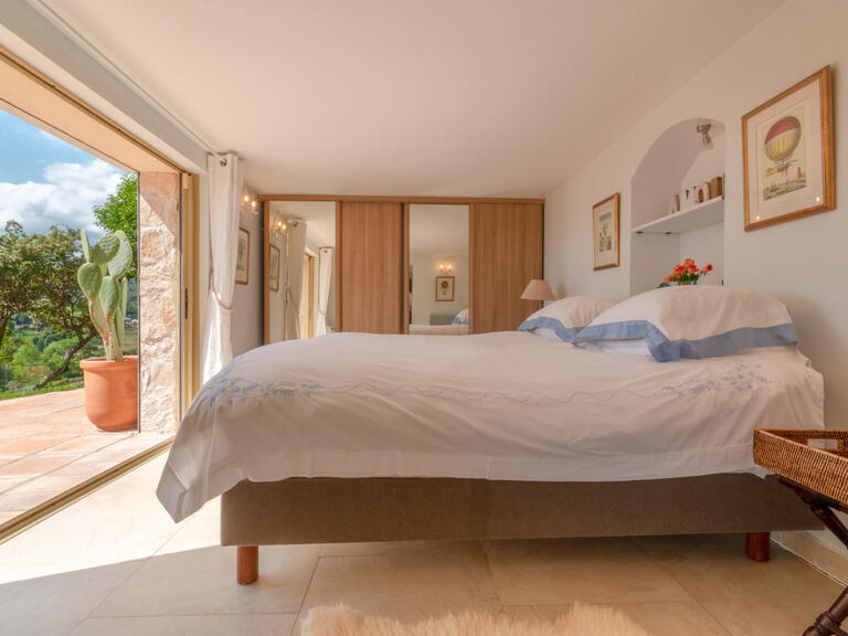 House Saint-Paul-de-Vence - 5 bedrooms - 300m²