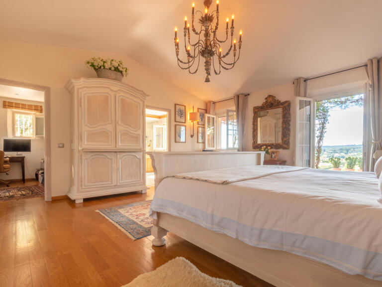 House Saint-Paul-de-Vence - 5 bedrooms - 300m²