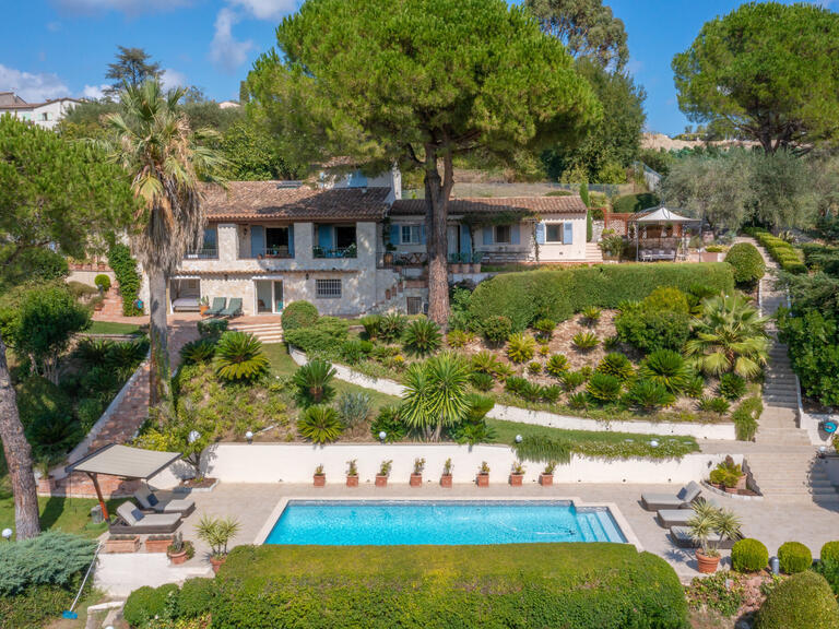 House Saint-Paul-de-Vence - 5 bedrooms - 300m²