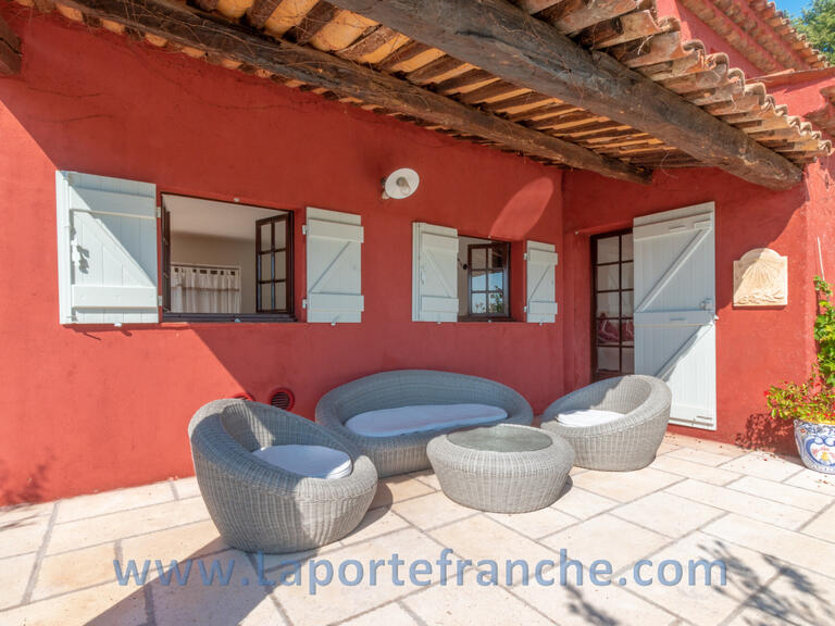 House Saint-Paul-de-Vence - 8 bedrooms - 210m²