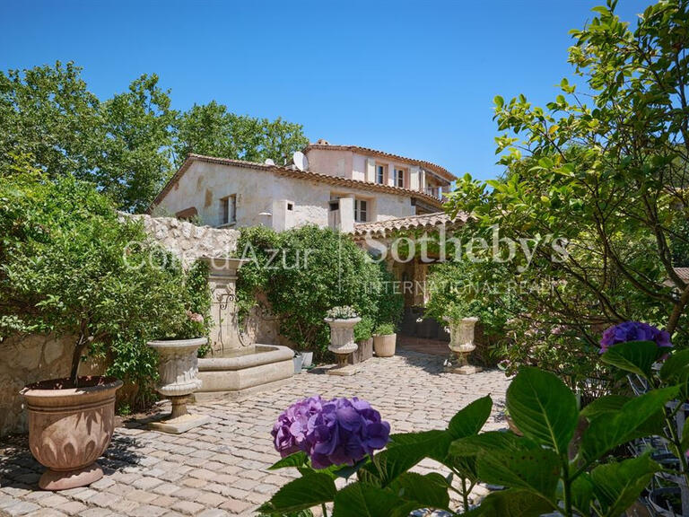 Sale House Saint-Paul-de-Vence - 8 bedrooms