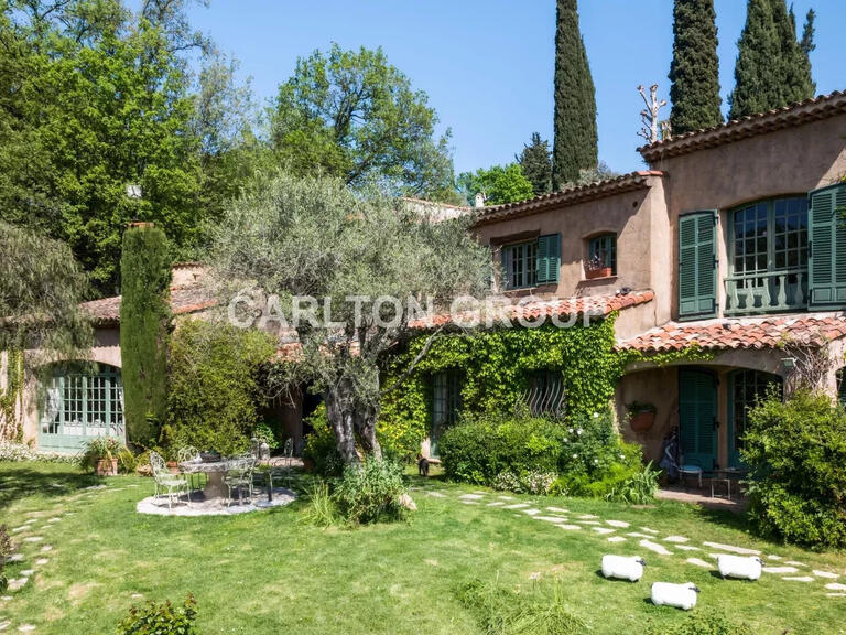 Sale House Saint-Paul-de-Vence - 5 bedrooms