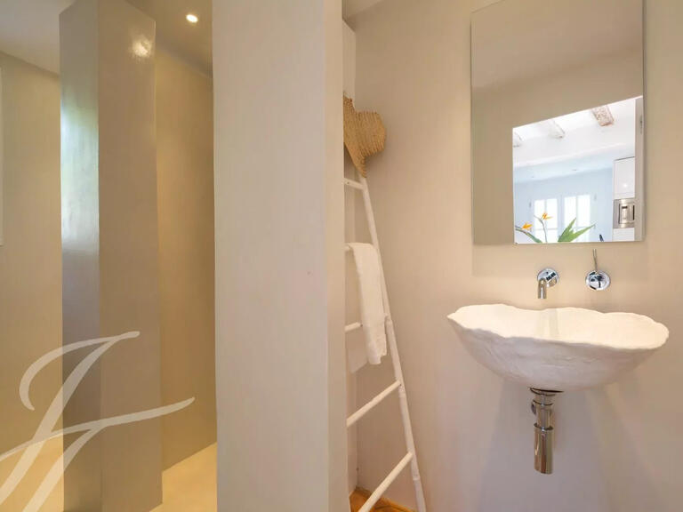 Sale House Saint-Paul-de-Vence - 2 bedrooms