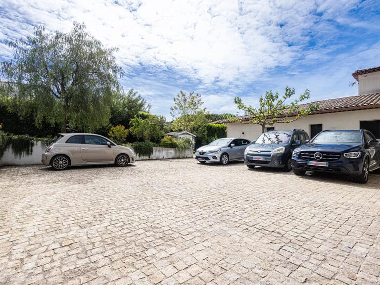 House Saint-Paul-de-Vence - 5 bedrooms - 340m²