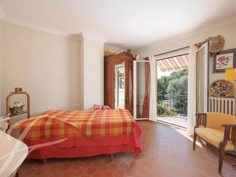 House Saint-Paul-de-Vence - 3 bedrooms - 235m²