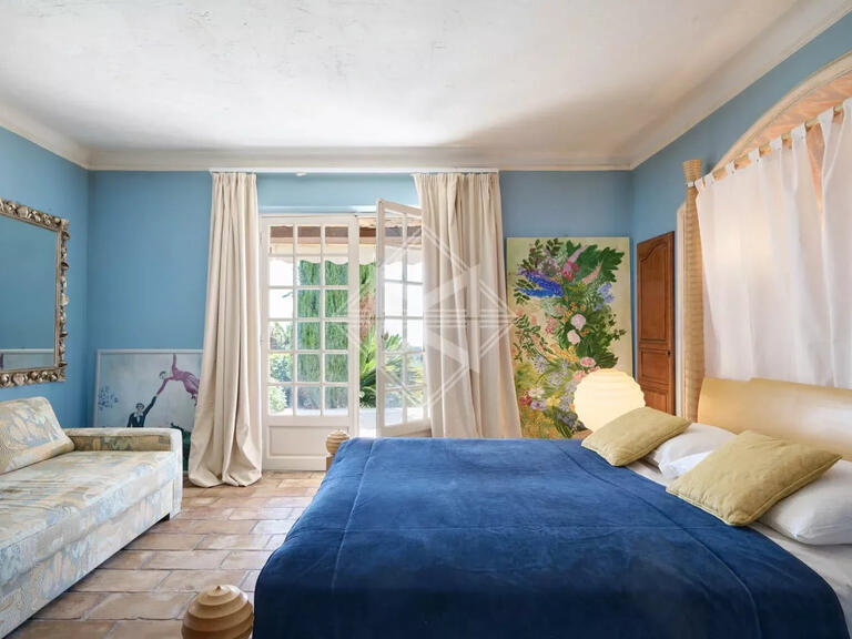 House Saint-Paul-de-Vence - 5 bedrooms - 340m²