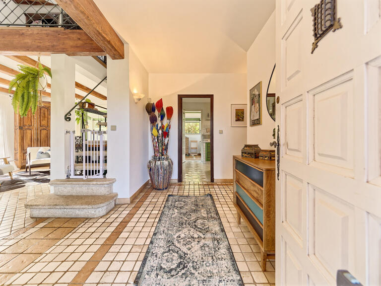 House Saint-Paul-de-Vence - 5 bedrooms - 216m²