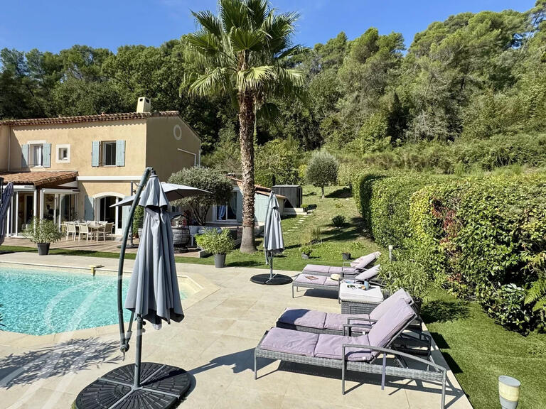 House Saint-Paul-de-Vence - 4 bedrooms - 127m²