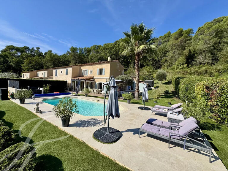 House Saint-Paul-de-Vence - 4 bedrooms - 127m²