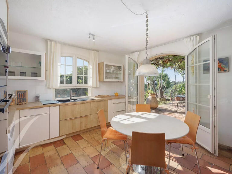 House Saint-Paul-de-Vence - 4 bedrooms - 165m²