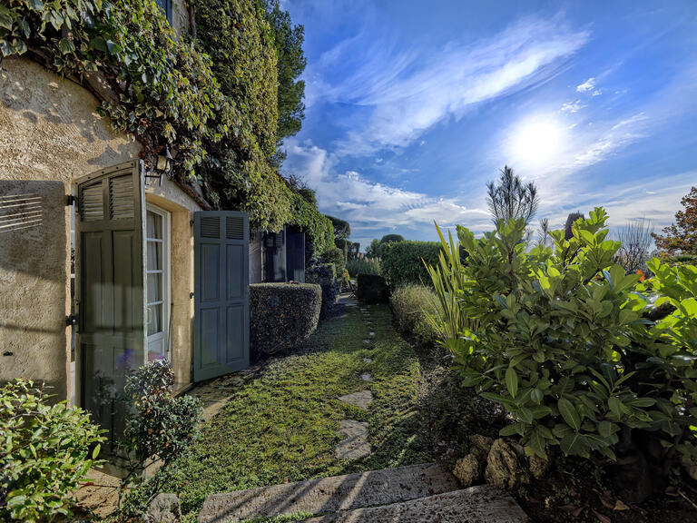 House Saint-Paul-de-Vence - 5 bedrooms - 300m²