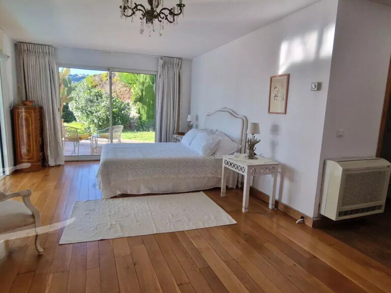 House Saint-Paul-de-Vence - 4 bedrooms - 529m²