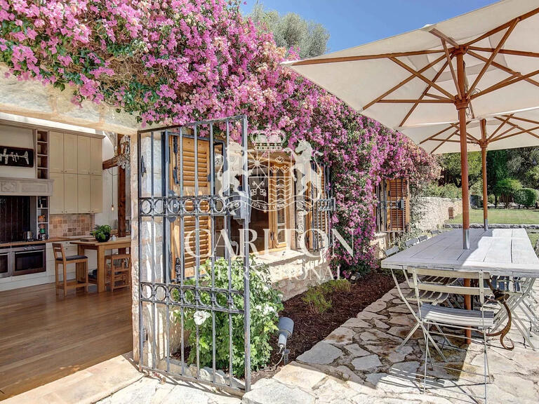 House Saint-Paul-de-Vence - 6 bedrooms - 235m²