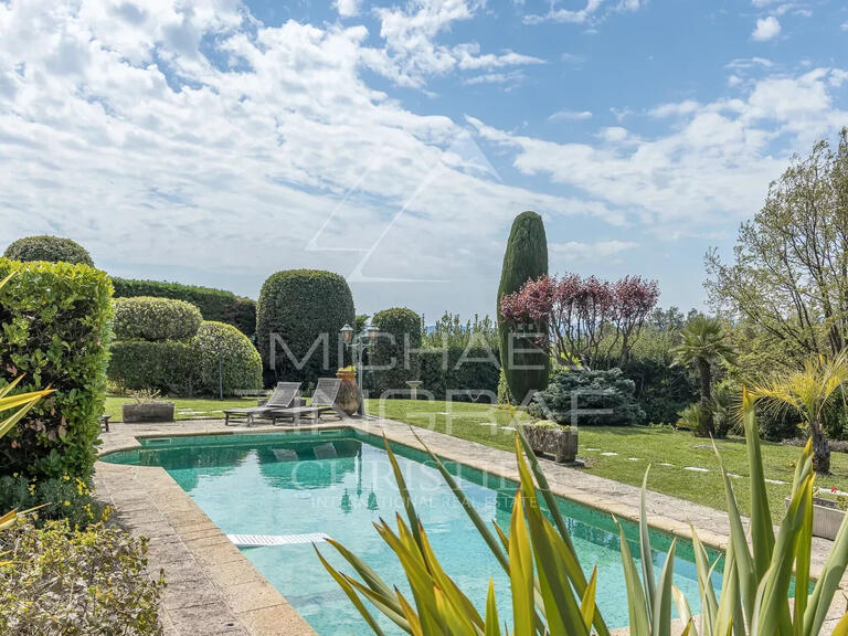 Villa Saint-Paul-de-Vence - 5 bedrooms - 305m²