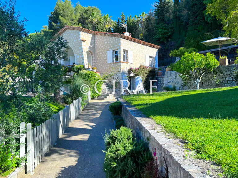 Villa Saint-Paul-de-Vence - 4 bedrooms - 183m²