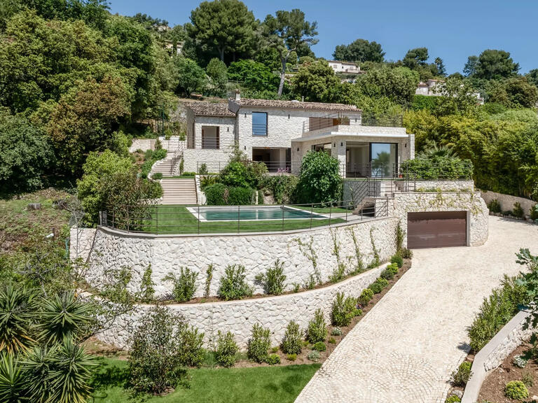 Villa Saint-Paul-de-Vence - 5 bedrooms - 300m²