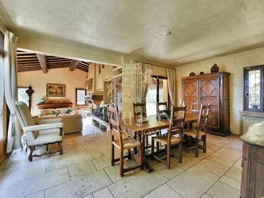 Villa Saint-Paul-de-Vence - 5 bedrooms - 255m²