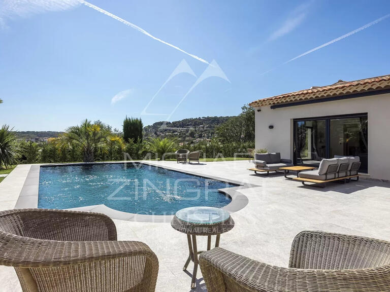 Villa Saint-Paul-de-Vence - 5 bedrooms - 242m²