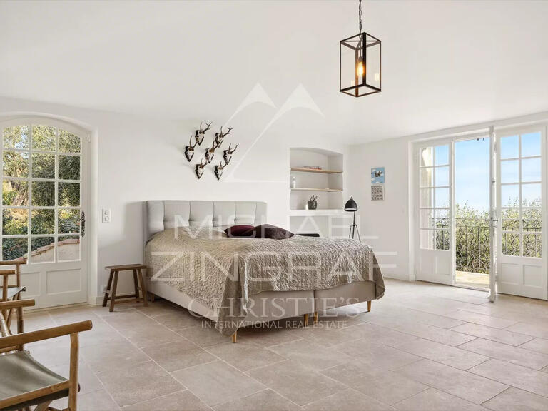 Villa with Sea view Saint-Paul-de-Vence - 5 bedrooms - 261m²