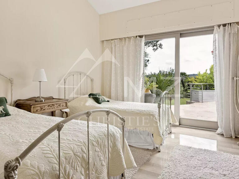 Villa Saint-Paul-de-Vence - 5 bedrooms - 322m²