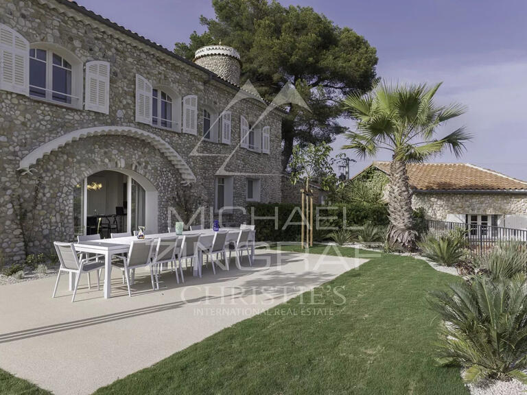 Villa with Sea view Saint-Paul-de-Vence - 7 bedrooms - 350m²