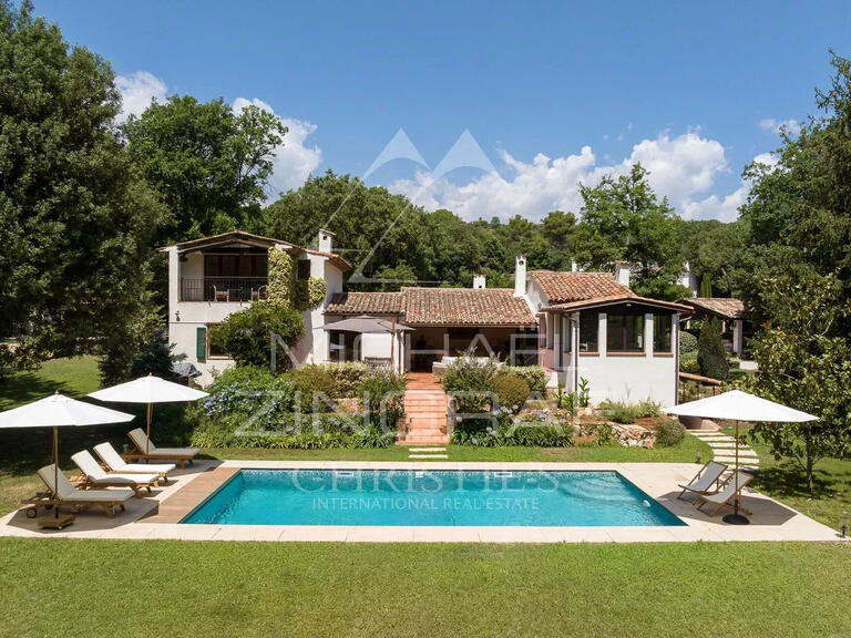 Villa Saint-Paul-de-Vence - 5 bedrooms - 275m²