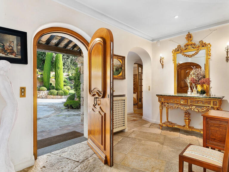 Villa Saint-Paul-de-Vence - 5 bedrooms - 285m²