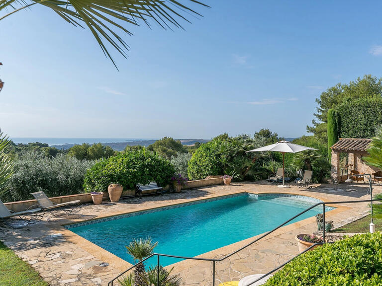 Villa Saint-Paul-de-Vence - 5 bedrooms - 285m²