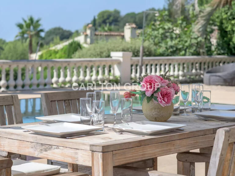 Villa Saint-Paul-de-Vence - 4 bedrooms - 450m²