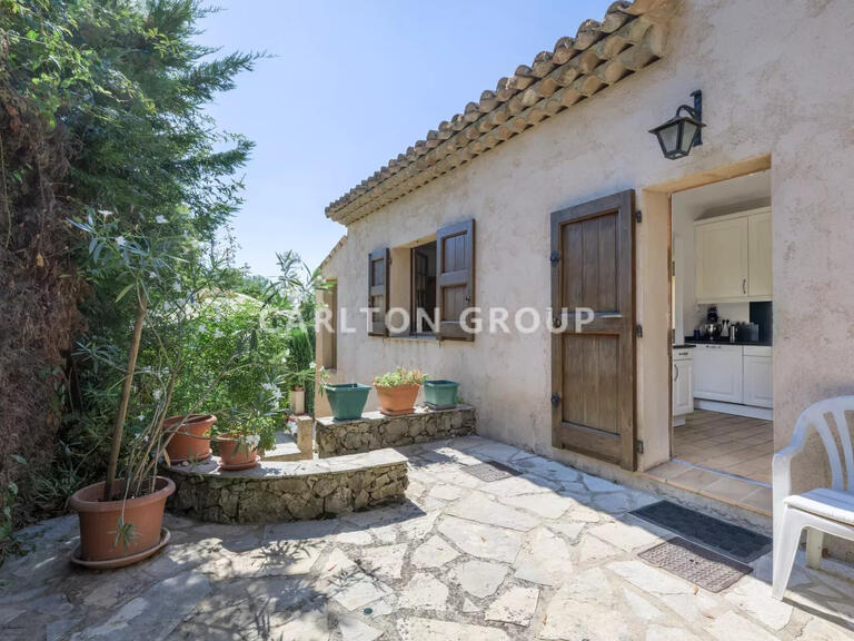 Villa Saint-Paul-de-Vence - 3 bedrooms - 208m²