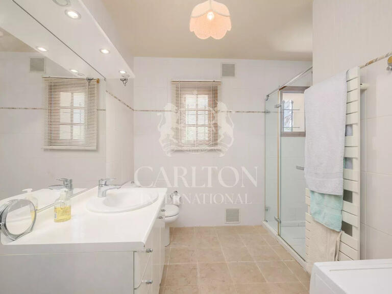 Villa Saint-Paul-de-Vence - 3 bedrooms - 176m²