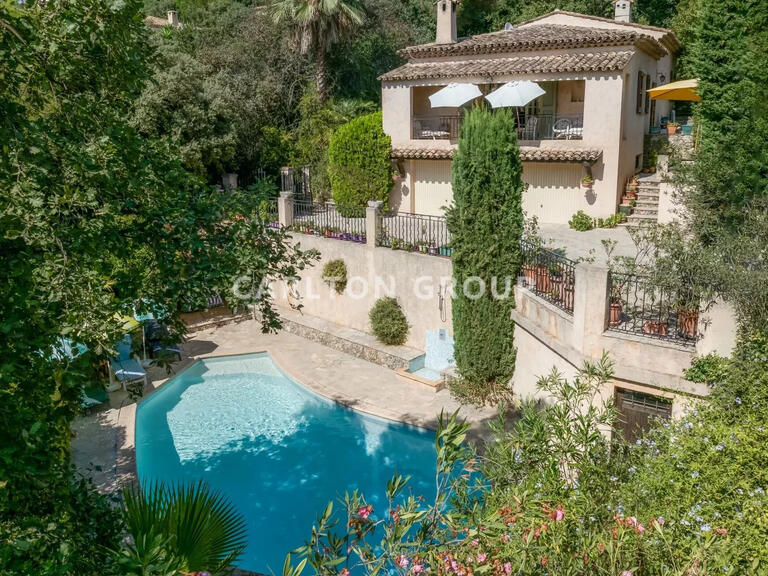 Villa Saint-Paul-de-Vence - 3 bedrooms - 208m²