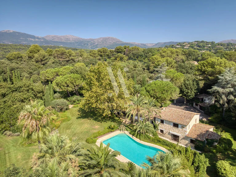 Villa Saint-Paul-de-Vence - 8 bedrooms - 490m²