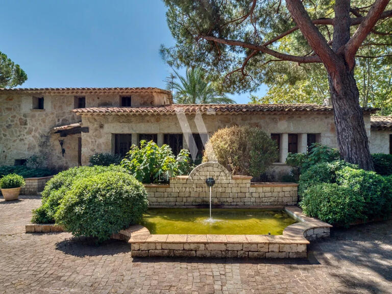 Villa Saint-Paul-de-Vence - 8 bedrooms - 490m²