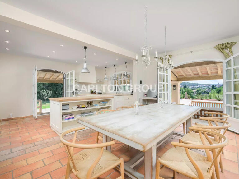 Villa Saint-Paul-de-Vence - 5 bedrooms - 276m²