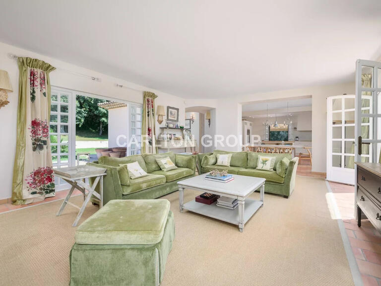 Villa Saint-Paul-de-Vence - 5 bedrooms - 276m²