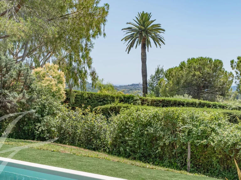 Villa Saint-Paul-de-Vence - 4 bedrooms - 170m²