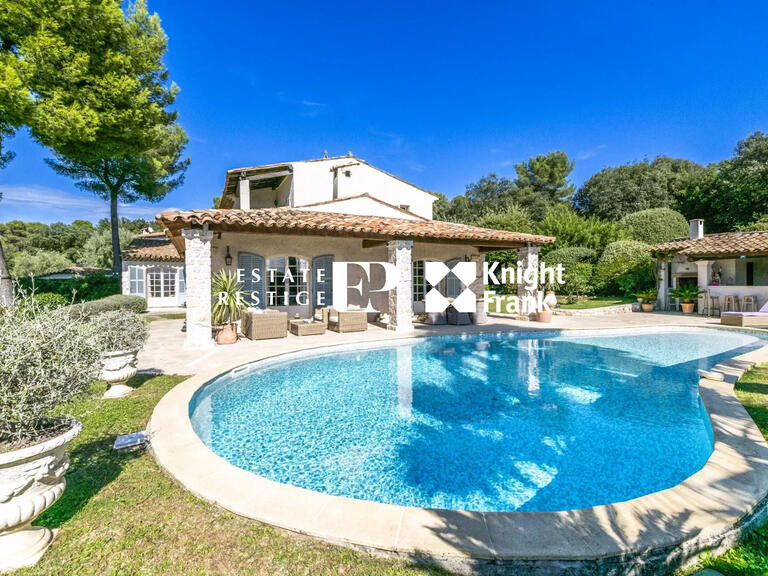 Villa Saint-Paul-de-Vence - 3 bedrooms - 220m²