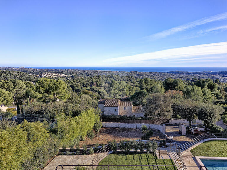 Villa Saint-Paul-de-Vence - 5 bedrooms - 300m²