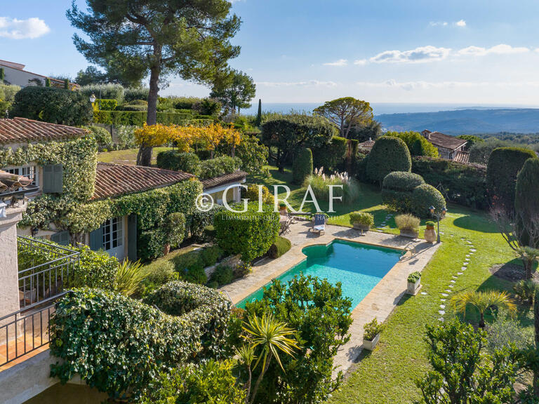 Villa Saint-Paul-de-Vence - 5 bedrooms - 305m²