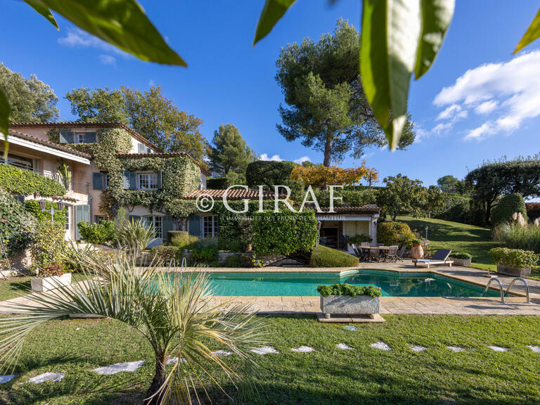 Villa Saint-Paul-de-Vence - 5 bedrooms - 305m²