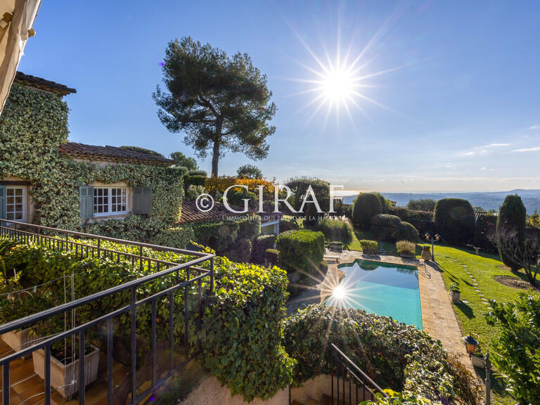 Villa Saint-Paul-de-Vence - 5 bedrooms - 305m²