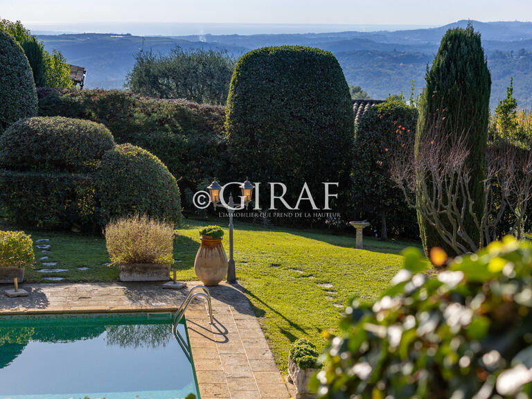 Villa Saint-Paul-de-Vence - 5 bedrooms - 305m²