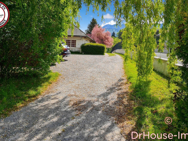 Villa Saint-Paul-en-Chablais - 5 bedrooms - 160m²