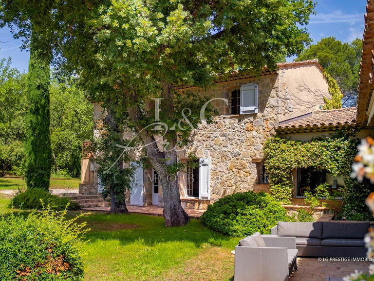 House Saint-Paul-en-Forêt - 4 bedrooms - 247m²