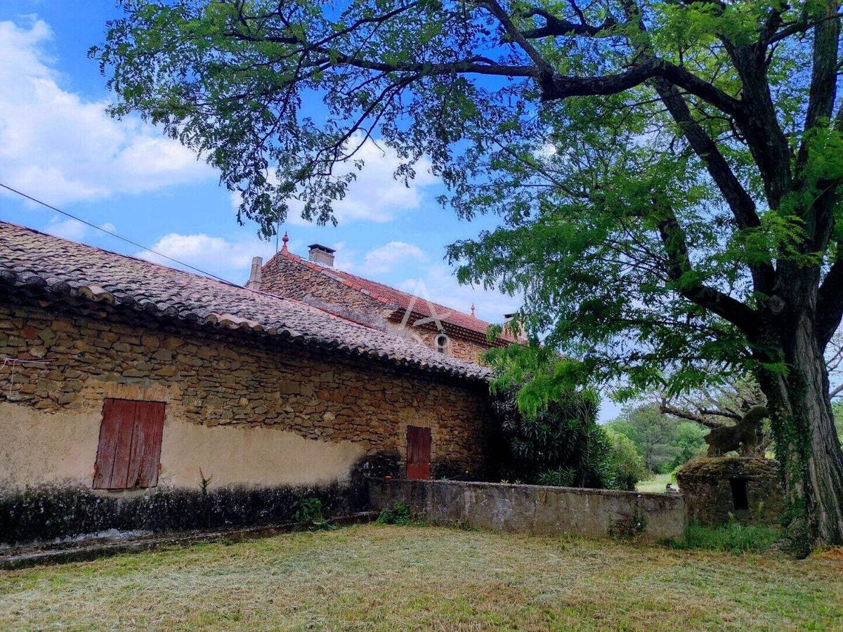 Maison Saint-Paulet-de-Caisson