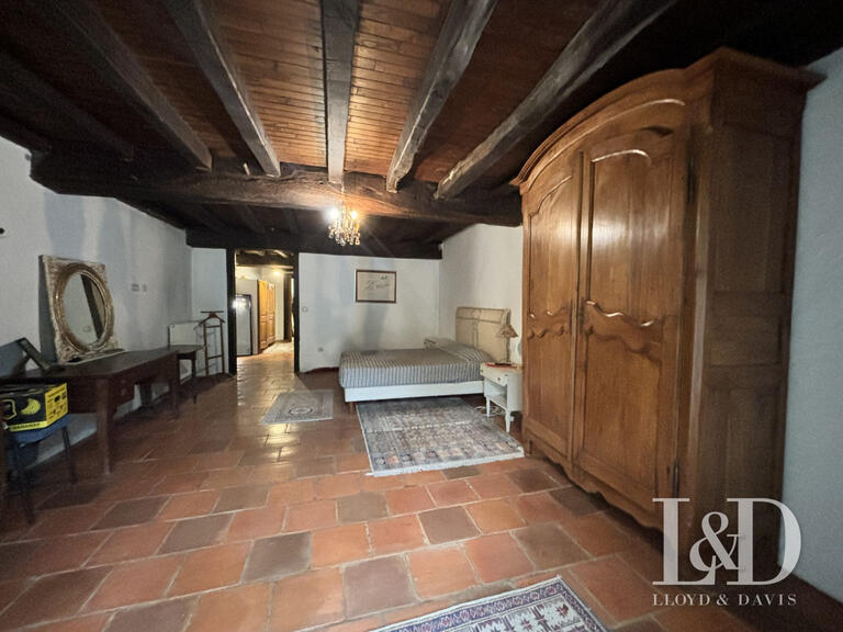 Maison Saint-Pée-sur-Nivelle - 5 chambres - 280m²