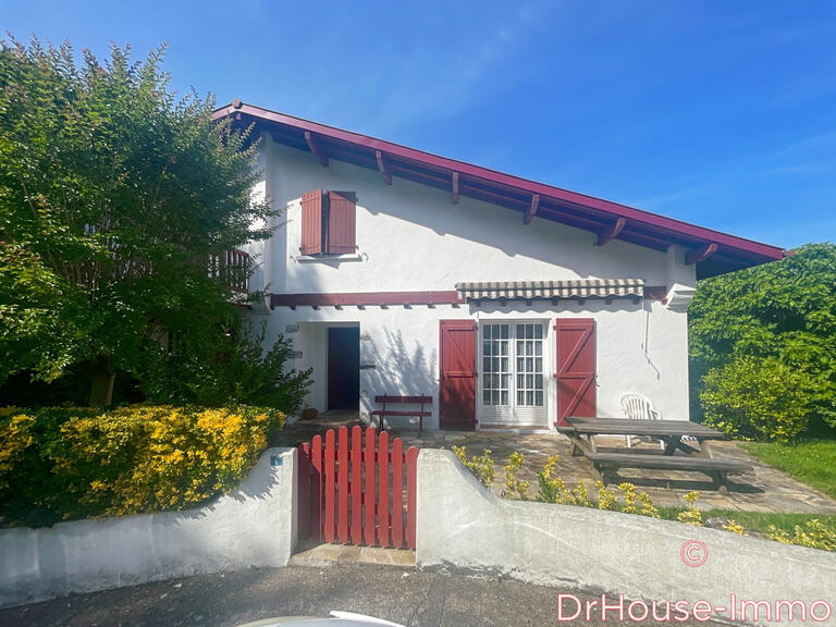 Villa Saint-Pierre-d'Irube - 4 bedrooms - 160m²